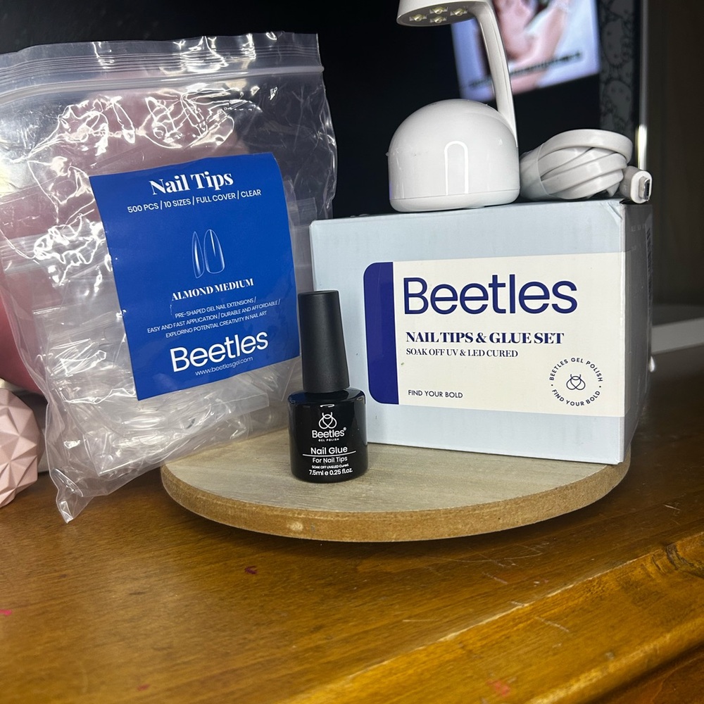 Beetles Clear Nail Tips & Nail Glue Set